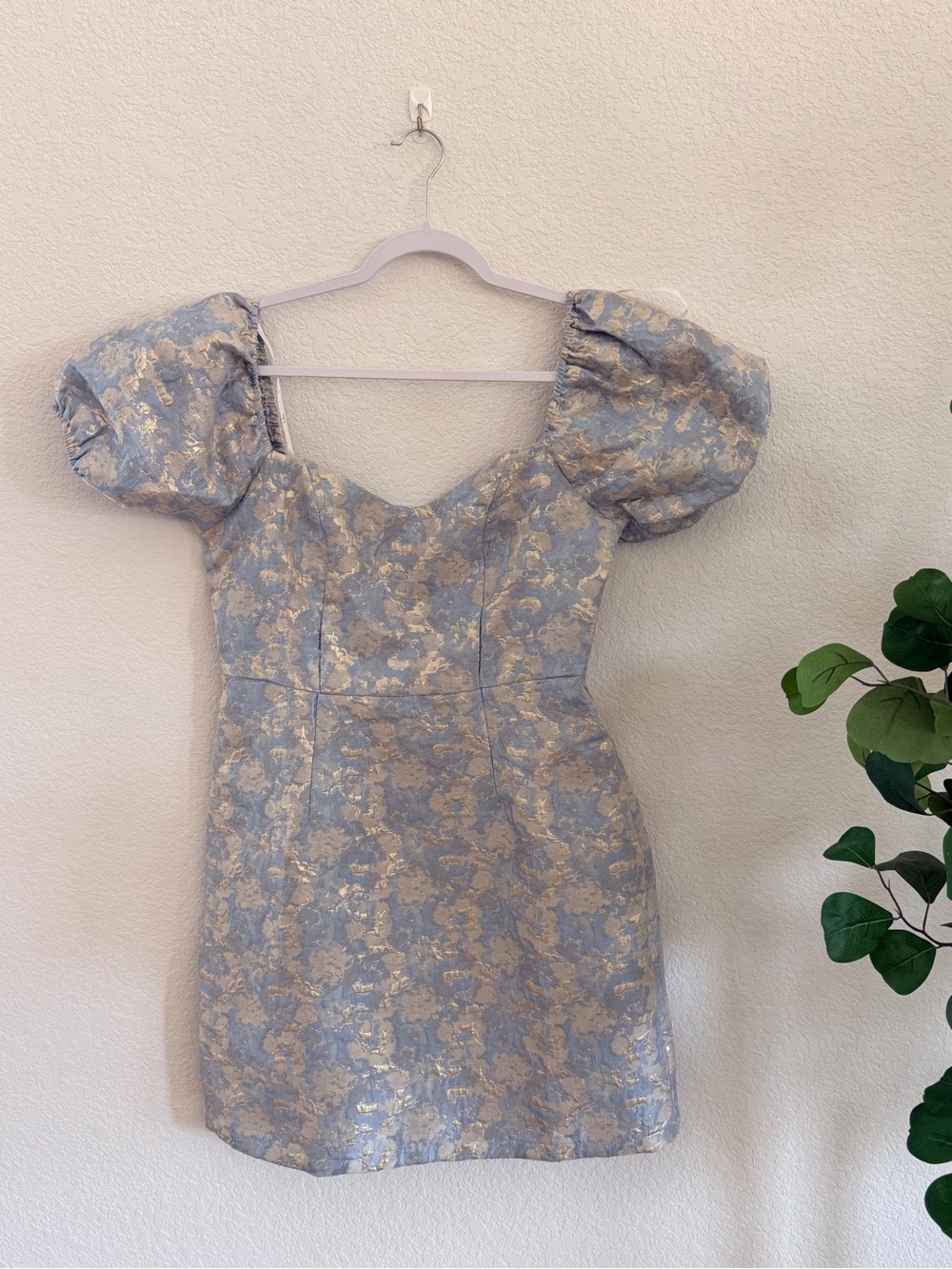 Lulu's Powder Blue & Gold Brocade Puff-Sleeve Mini Dress